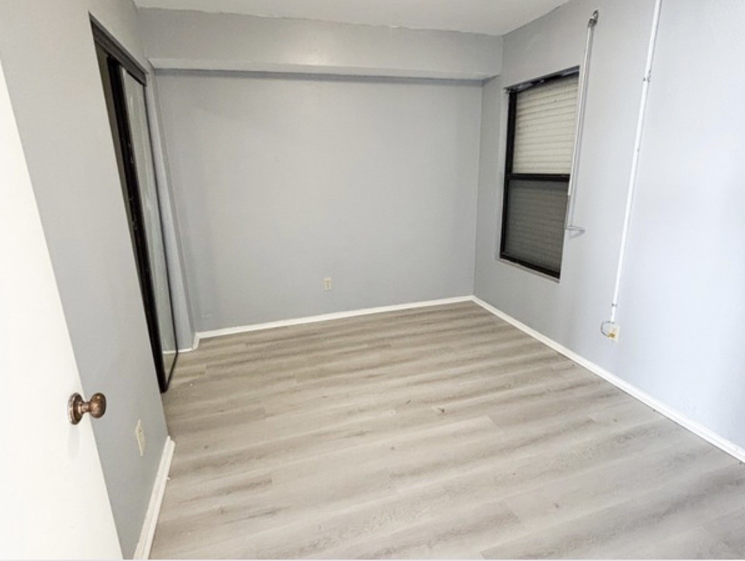 11949 Termini-San Luis Pass Road, Unit 603 Galveston, TX 77554 - Photo 8 of 9 a view of a small space