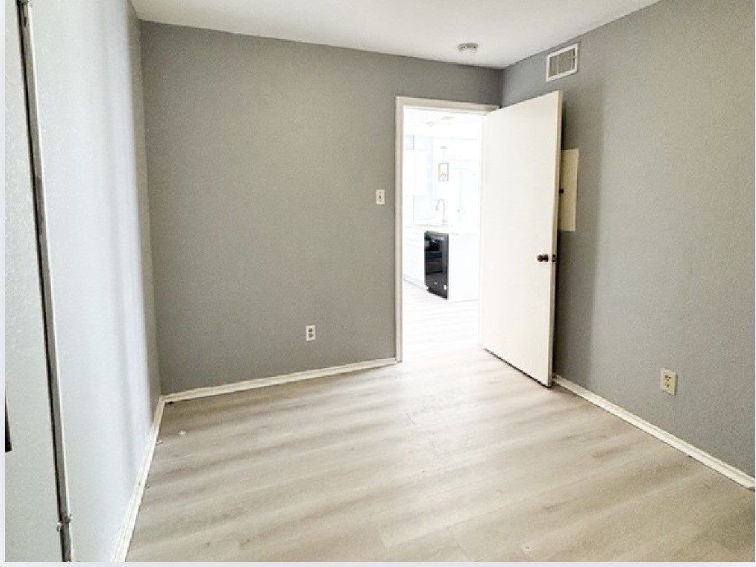 11949 Termini-San Luis Pass Road, Unit 603 Galveston, TX 77554 - Photo 9 of 9 a view of an empty room