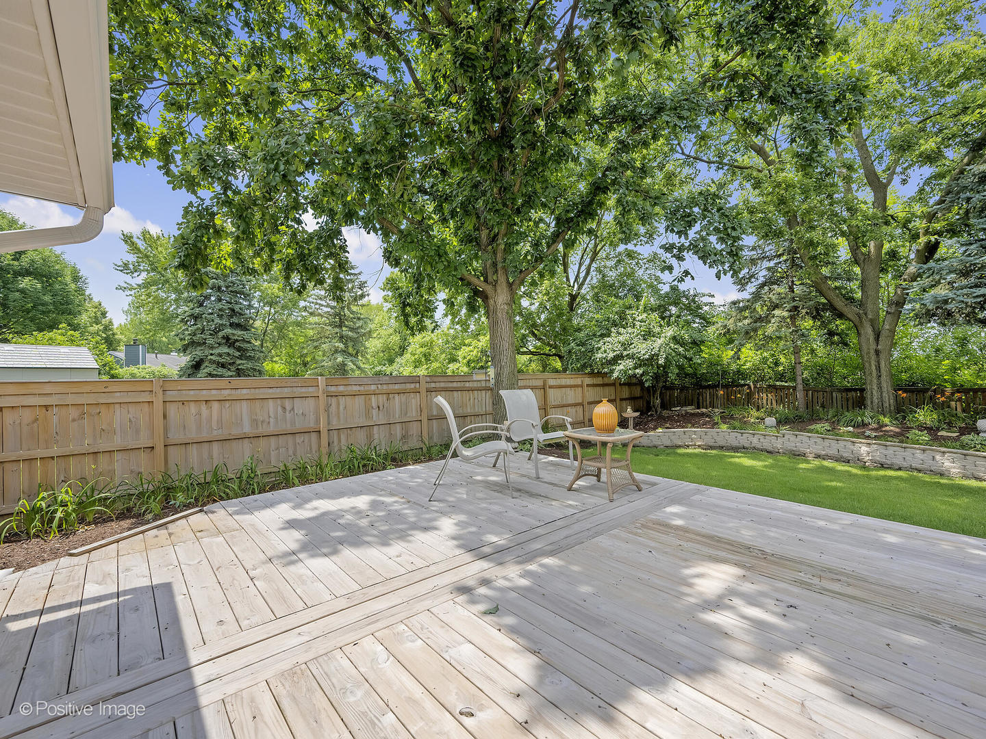 1985 Navarone Drive Naperville, IL 60565 - Photo 18 of 24 a view of a backyard with sitting area