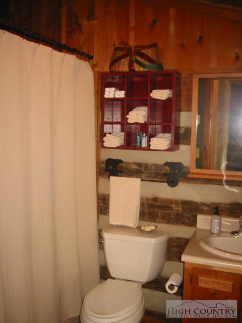 1591 Homestead Road Todd, NC 28684 - Photo 3 of 19 Gallery Image 3