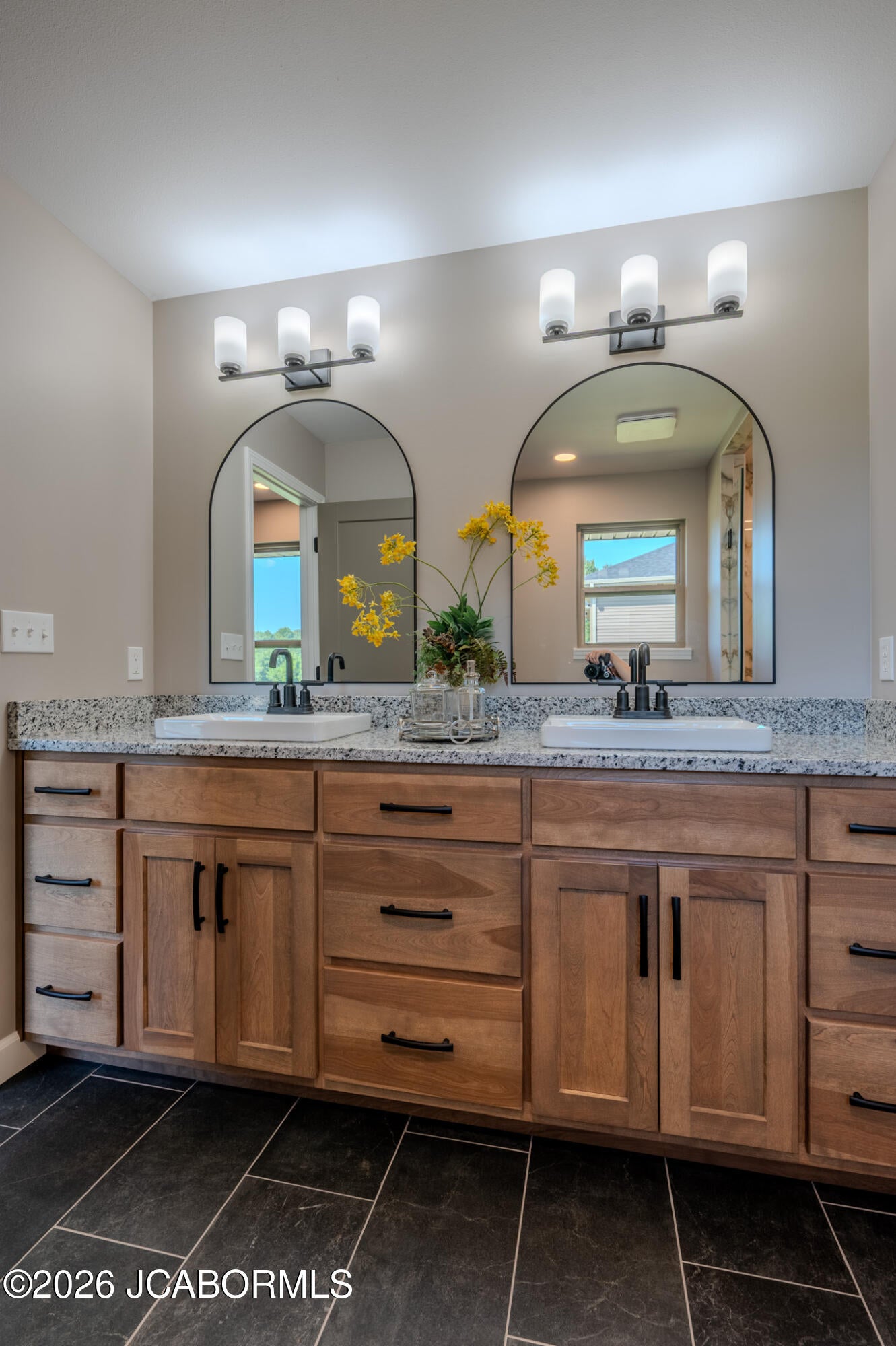 2703 Renns Lake Road Jefferson City, MO 65109 - Photo 18 of 32 Gallery Image 18