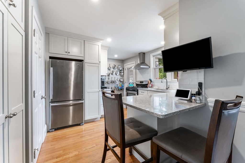 143 Playstead Road Medford, MA 02155 - Photo 8 of 42 Gallery Image 8