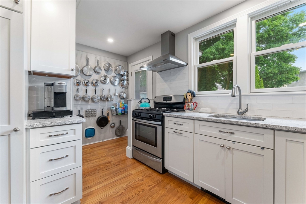 143 Playstead Road Medford, MA 02155 - Photo 10 of 42 Gallery Image 10