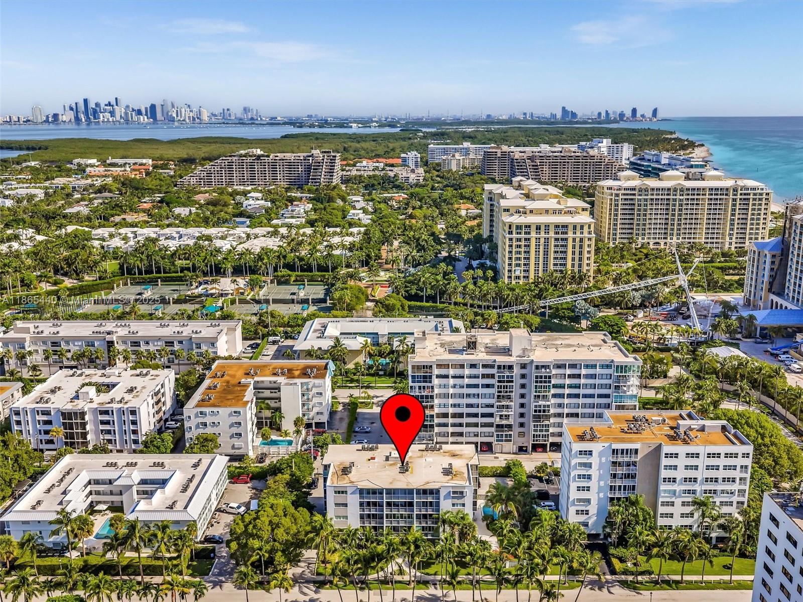 301 Sunrise Drive, Unit 1DW Key Biscayne, FL 33149 - Photo 21 of 40
