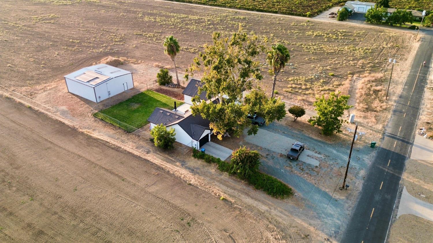 21379 Mann Road Acampo, CA 95220 - Photo 3 of 69 Gallery Image 3