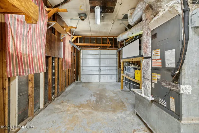 a view of an outdoor space