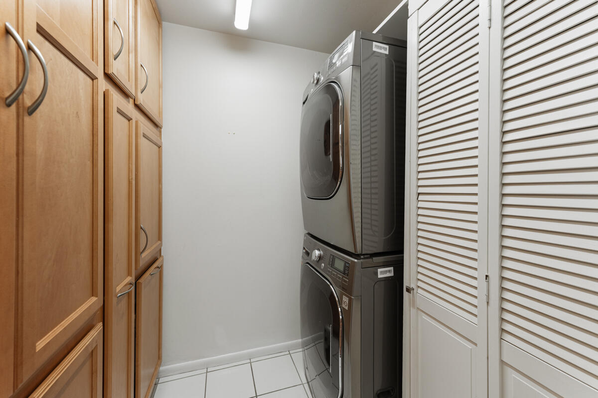 1436 Carnation Place Carpinteria, CA 93013 - Photo 29 of 32 a utility room with dryer and washer