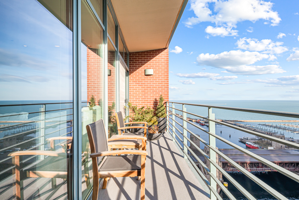445 East North Water Street, Unit 2003 Chicago, IL 60611 - Photo 14 of 18 a view of balcony with chairs