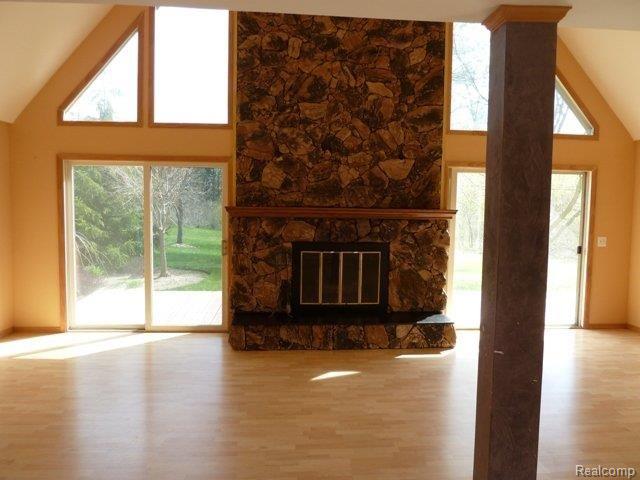 1318 East Romeo Road Oakland, MI 48363 - Photo 3 of 12 P1000267