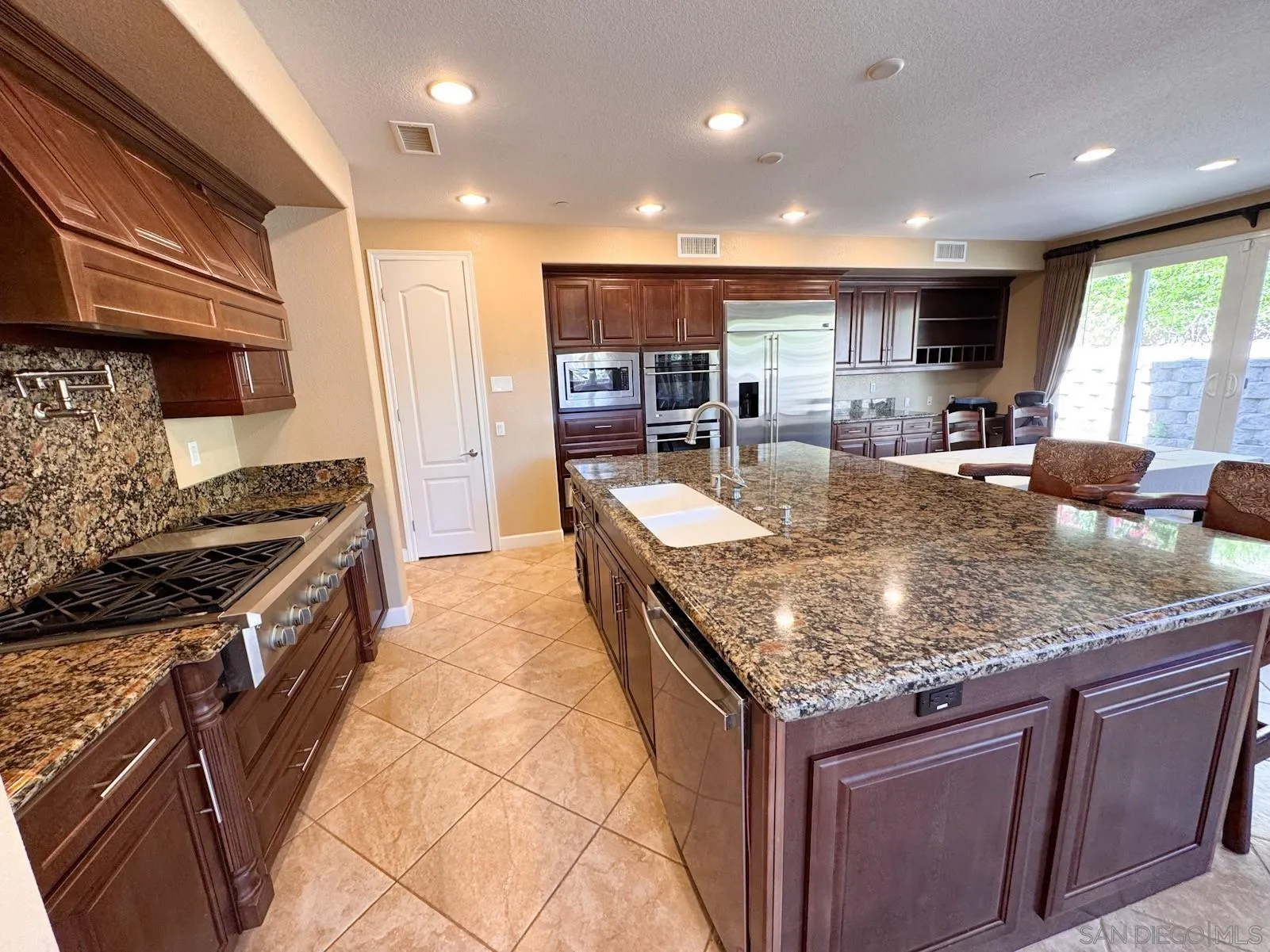 536 Quail Pointe Lane Encinitas, CA 92024 - Photo 18 of 35