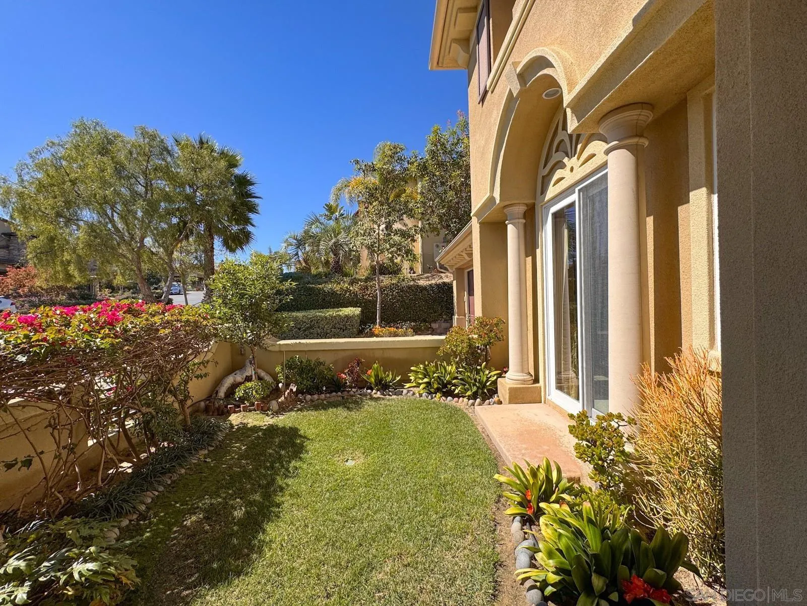 536 Quail Pointe Lane Encinitas, CA 92024 - Photo 7 of 35