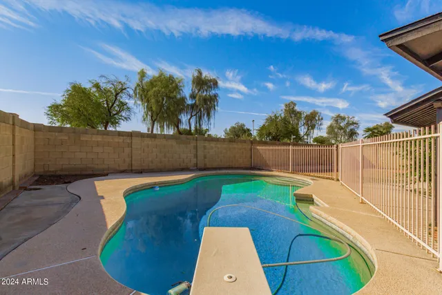 $2,995 | 1835 East Yale Drive, Tempe, AZ 85283