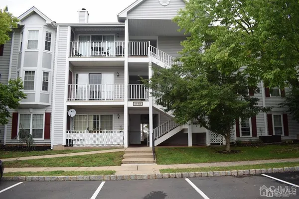 $2,400 | 61 Brighton Way, North Brunswick, NJ 08902