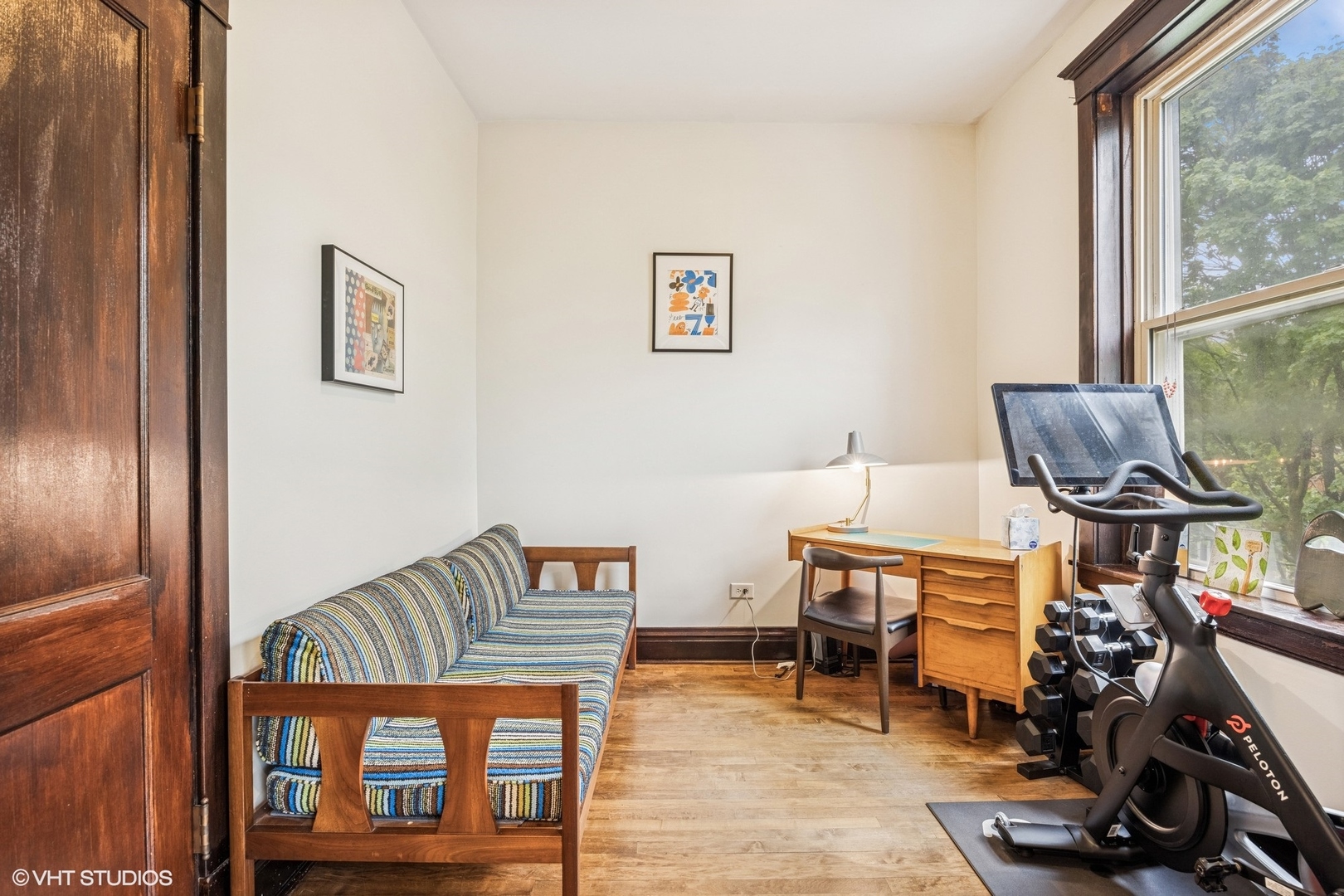 4940 North Ridgeway Avenue, Unit 3 Chicago, IL 60625 - Photo 18 of 21 Gallery Image 18