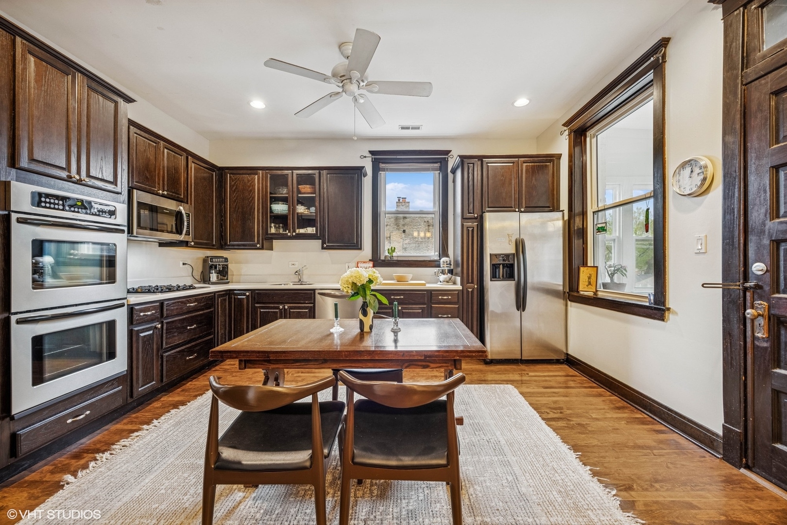4940 North Ridgeway Avenue, Unit 3 Chicago, IL 60625 - Photo 6 of 21 Gallery Image 6
