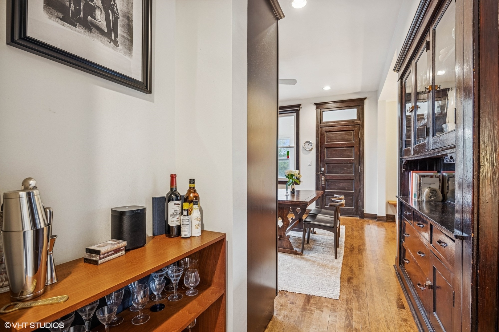 4940 North Ridgeway Avenue, Unit 3 Chicago, IL 60625 - Photo 10 of 21 Gallery Image 10