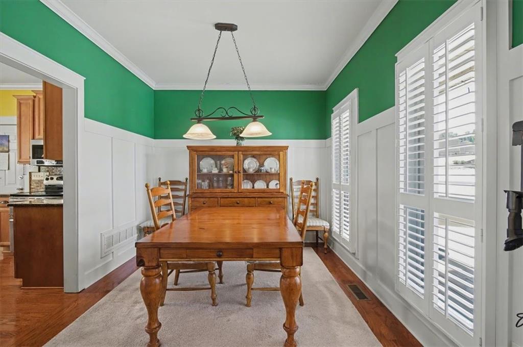 101 Oscar Lane Dallas, GA 30132 - Photo 20 of 55 a room with furniture and window