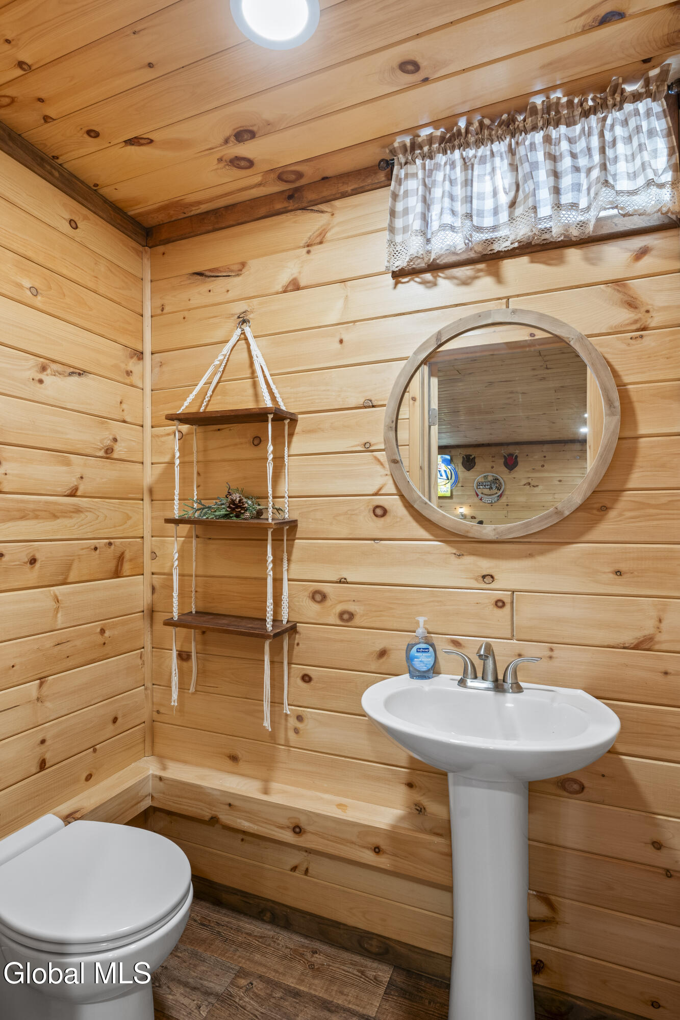 160 Bushnell Road Mayfield, NY 12117 - Photo 36 of 48 DSC03208