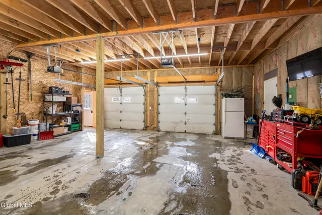 $319,900 | 160 Bushnell Road, Mayfield, NY 12117