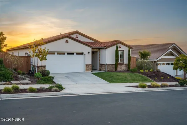 $1,099,000 | 5831 Lady Bells Drive, Santa Maria, CA 93455