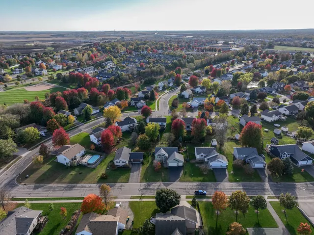 $474,900 | 2170 Birch Street West, Rosemount, MN 55068