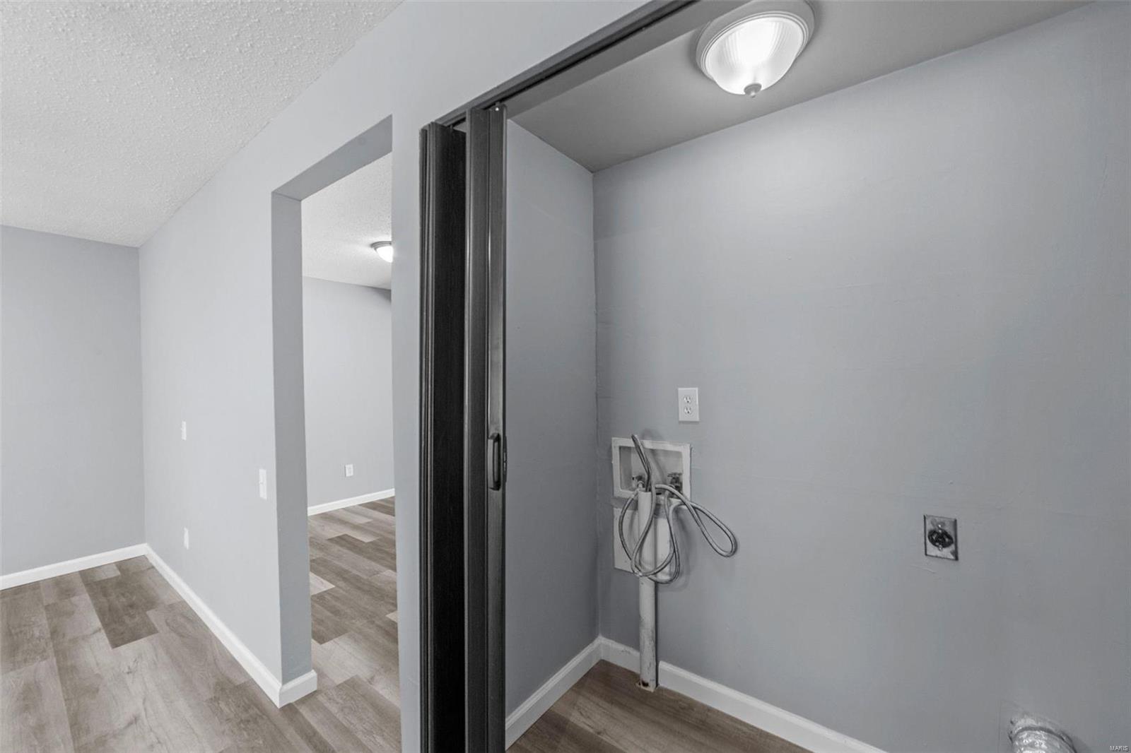 2615 Hampton Road, Unit B St. Charles, MO 63303 - Photo 16 of 33 Gallery Image 16