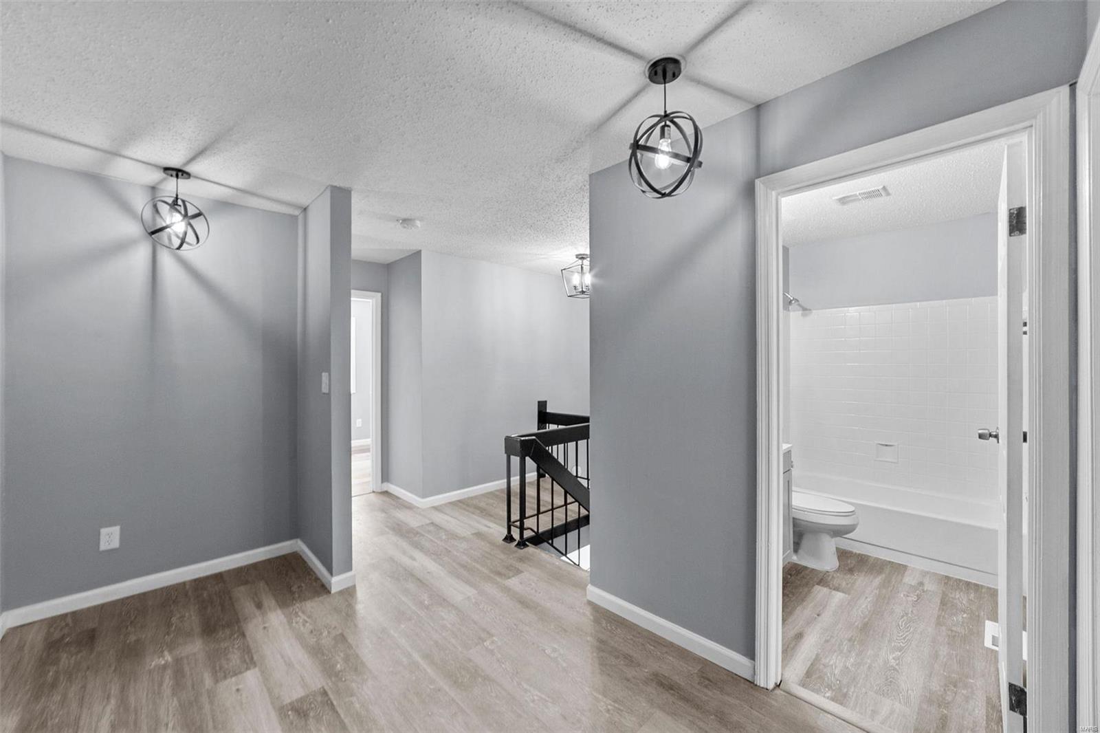 2615 Hampton Road, Unit B St. Charles, MO 63303 - Photo 17 of 33 Gallery Image 17