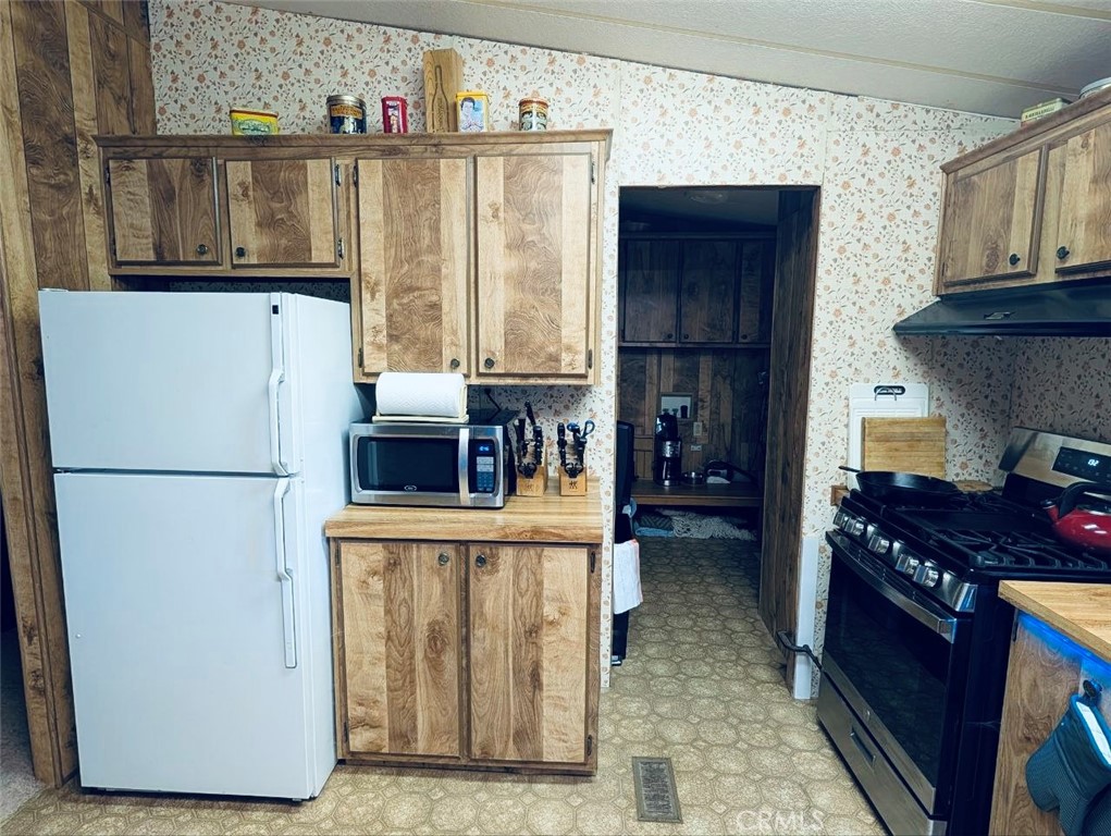 533 Rim Road Bodfish, CA 93205 - Photo 16 of 28