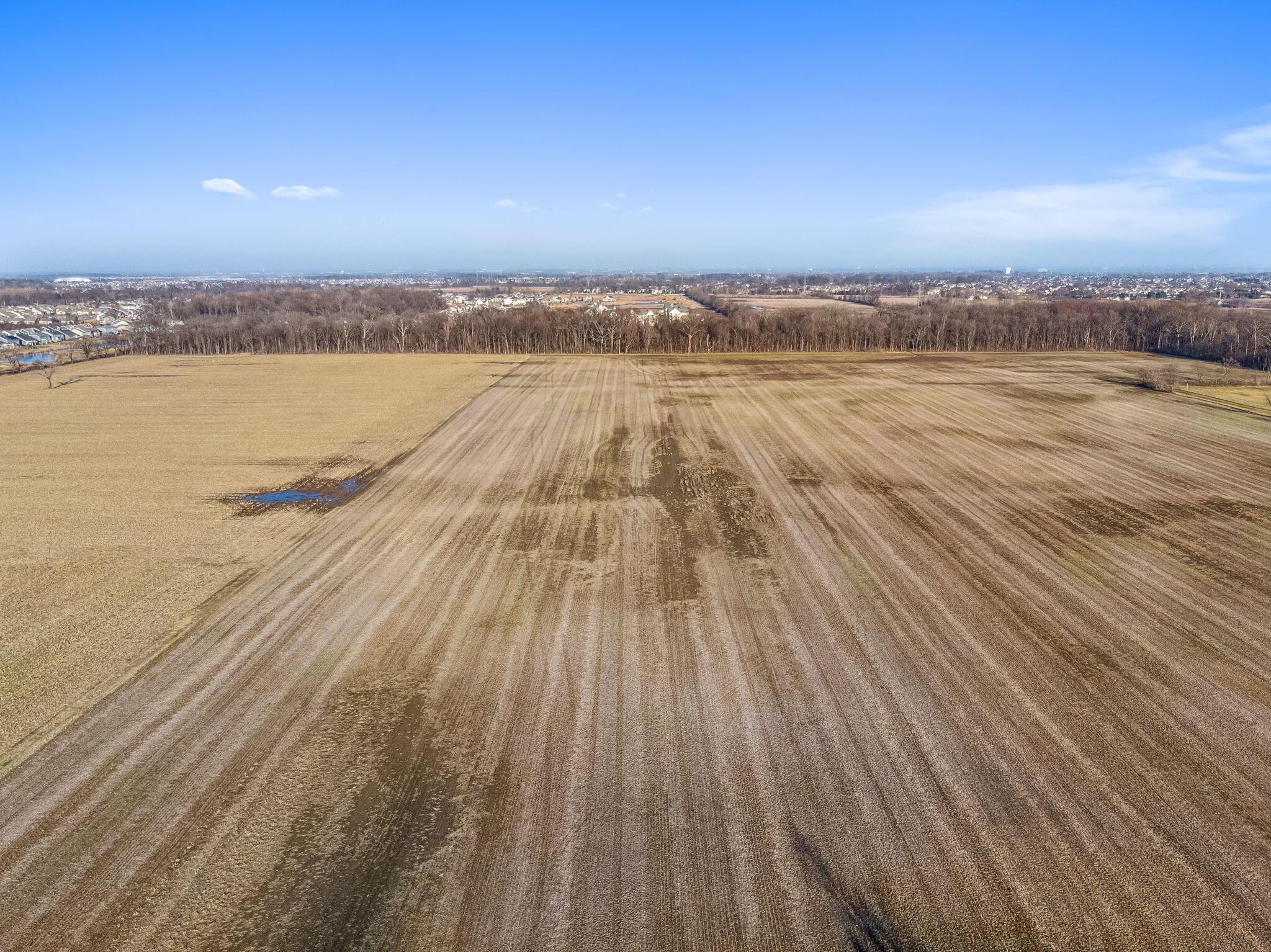 2948 Walker Road Hilliard, OH 43026 - Photo 4 of 13 14-web-or-mls-2948-walker-rd