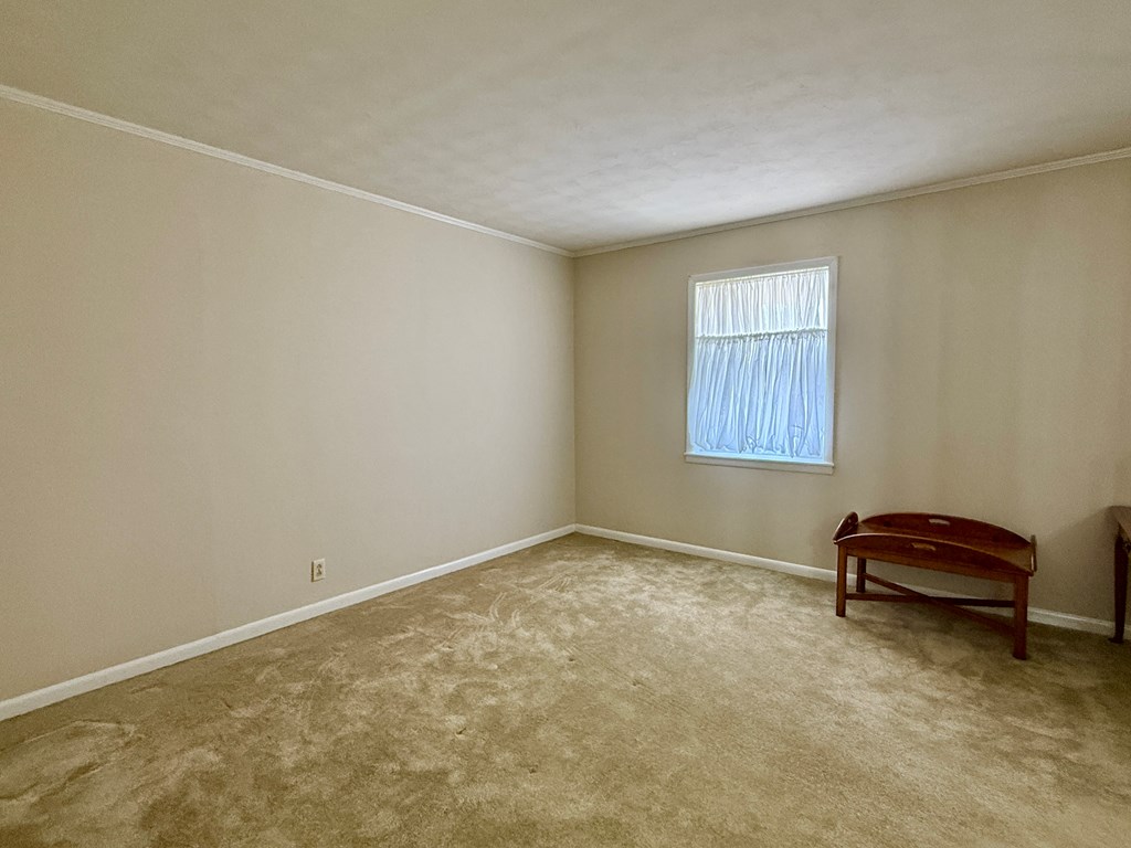 608 West Spring Avenue Geneva, AL 36340 - Photo 8 of 43 Gallery Image 8