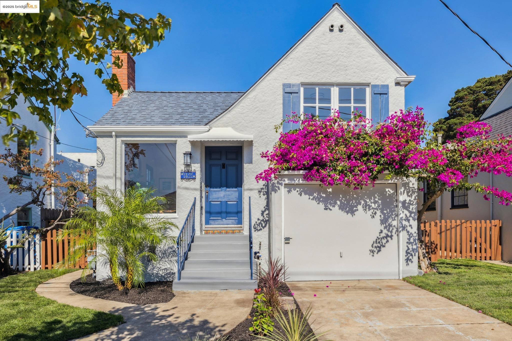 a front view of house with yard