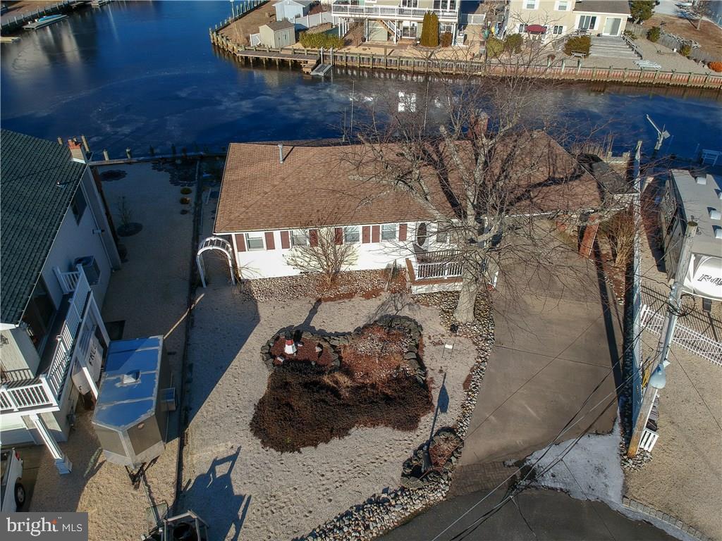 15 Point Road Waretown, NJ 08758 - Photo 3 of 25 Gallery Image 3