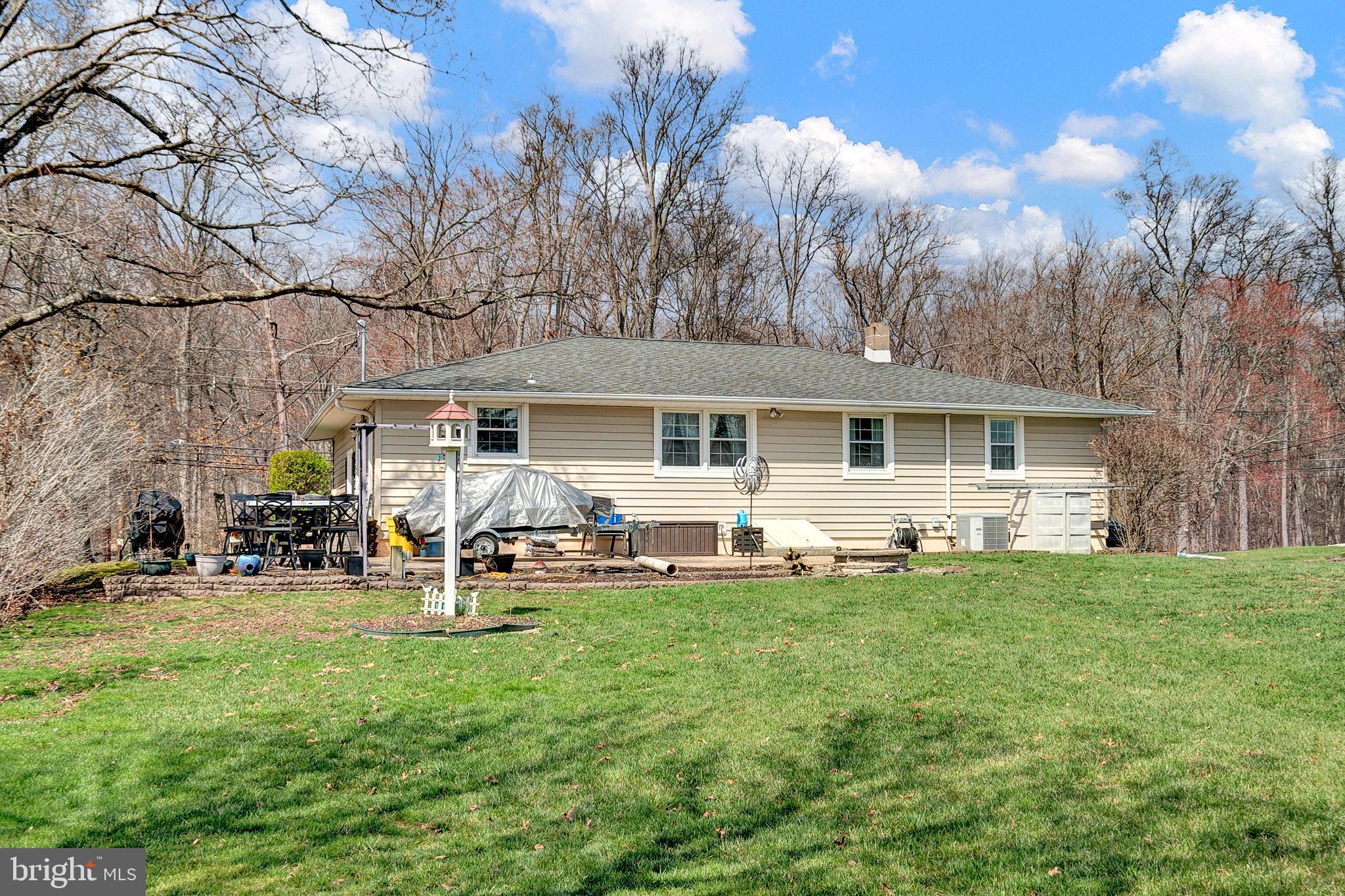 88 Woosamonsa Road Pennington, NJ 08534 - Photo 27 of 32