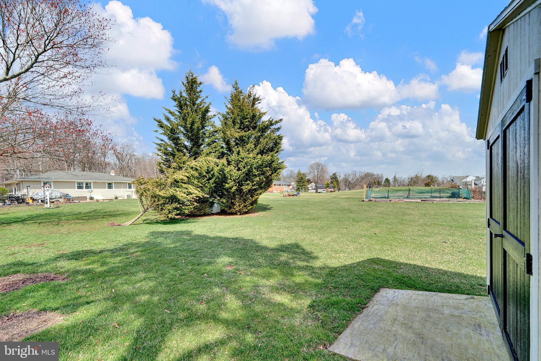 88 Woosamonsa Road Pennington, NJ 08534 - Photo 28 of 32