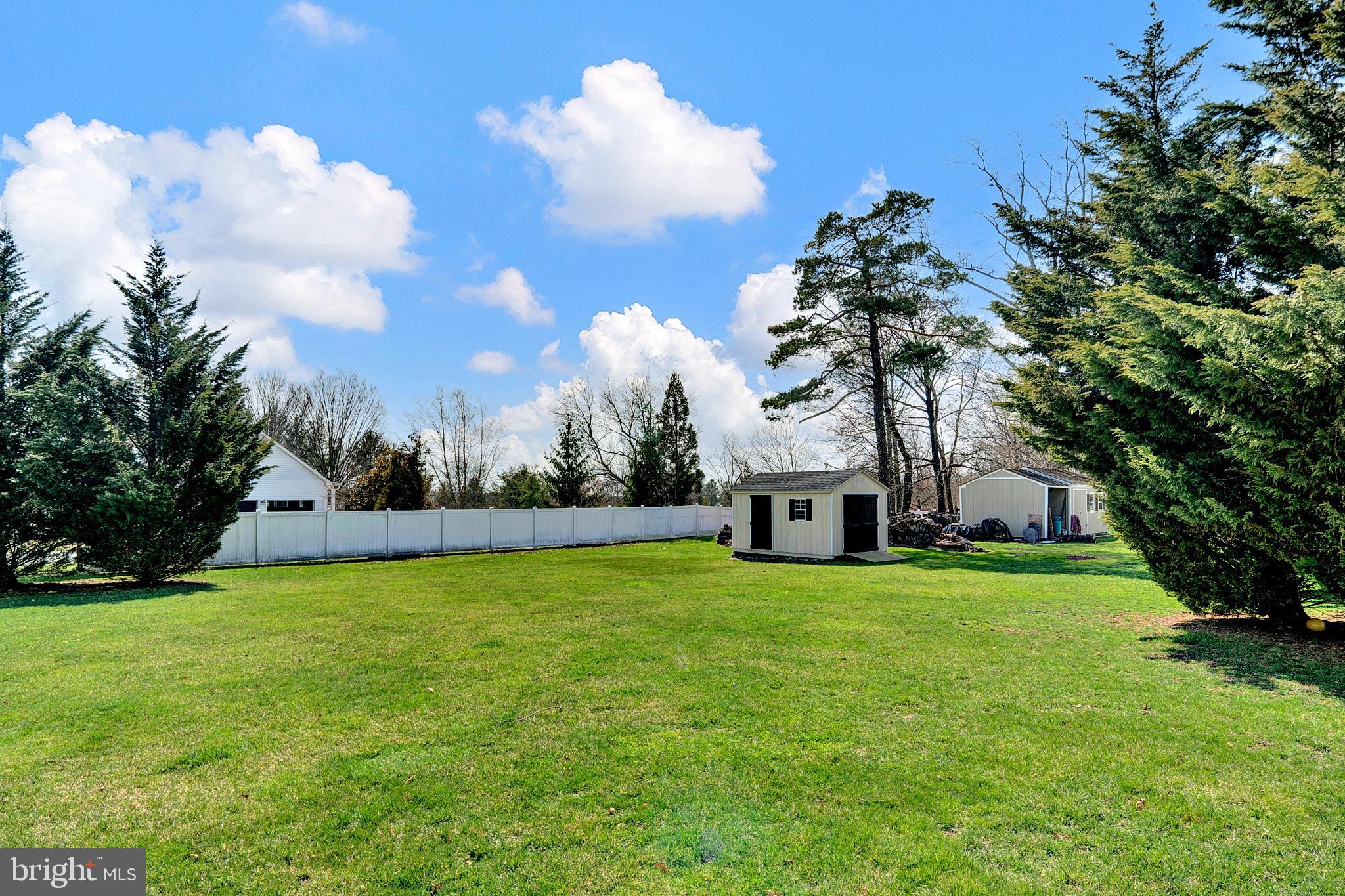 88 Woosamonsa Road Pennington, NJ 08534 - Photo 30 of 32
