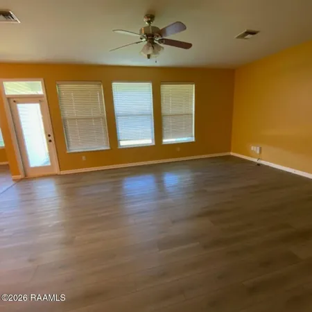 $1,600 | 125 Festival Lane, Lafayette, LA 70507