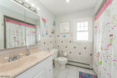 $750,000 | 19 Mcneile Drive, Parsippany, NJ 07054