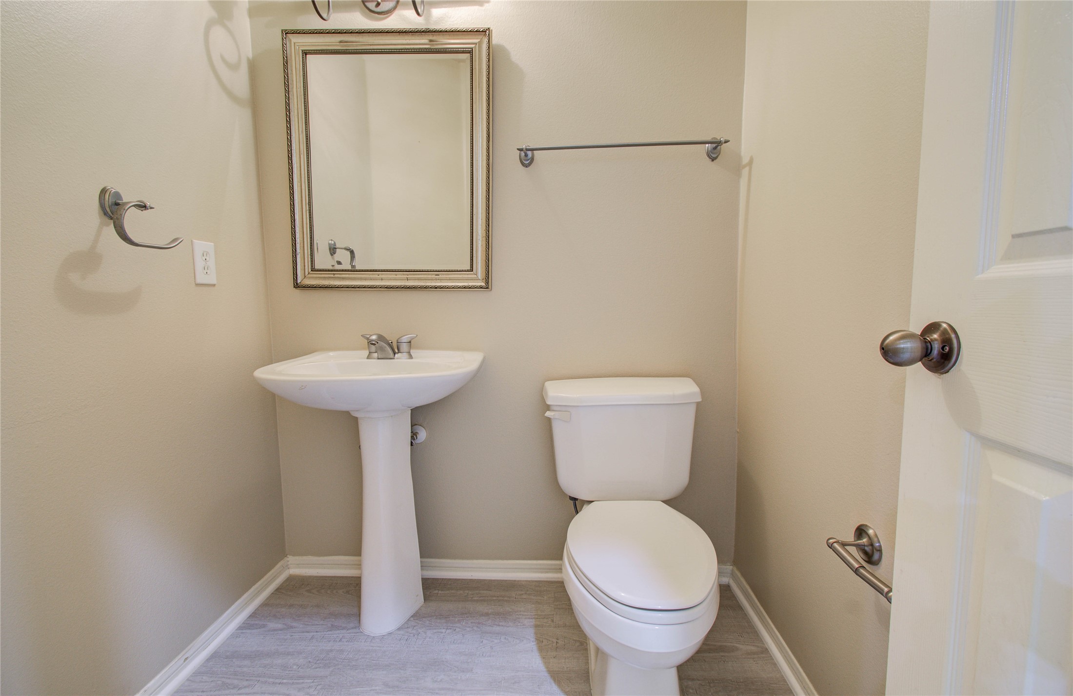 17618 Riata Manor Lane Cypress, TX 77433 - Photo 19 of 50