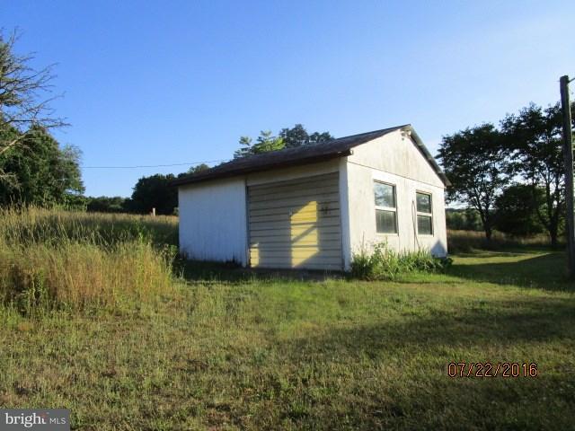 325 Small Valley Road Halifax, PA 17032 - Photo 5 of 24