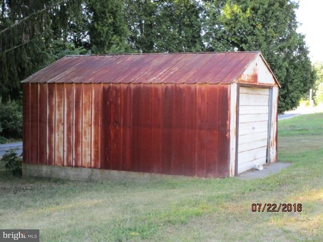 325 Small Valley Road Halifax, PA 17032 - Photo 6 of 24