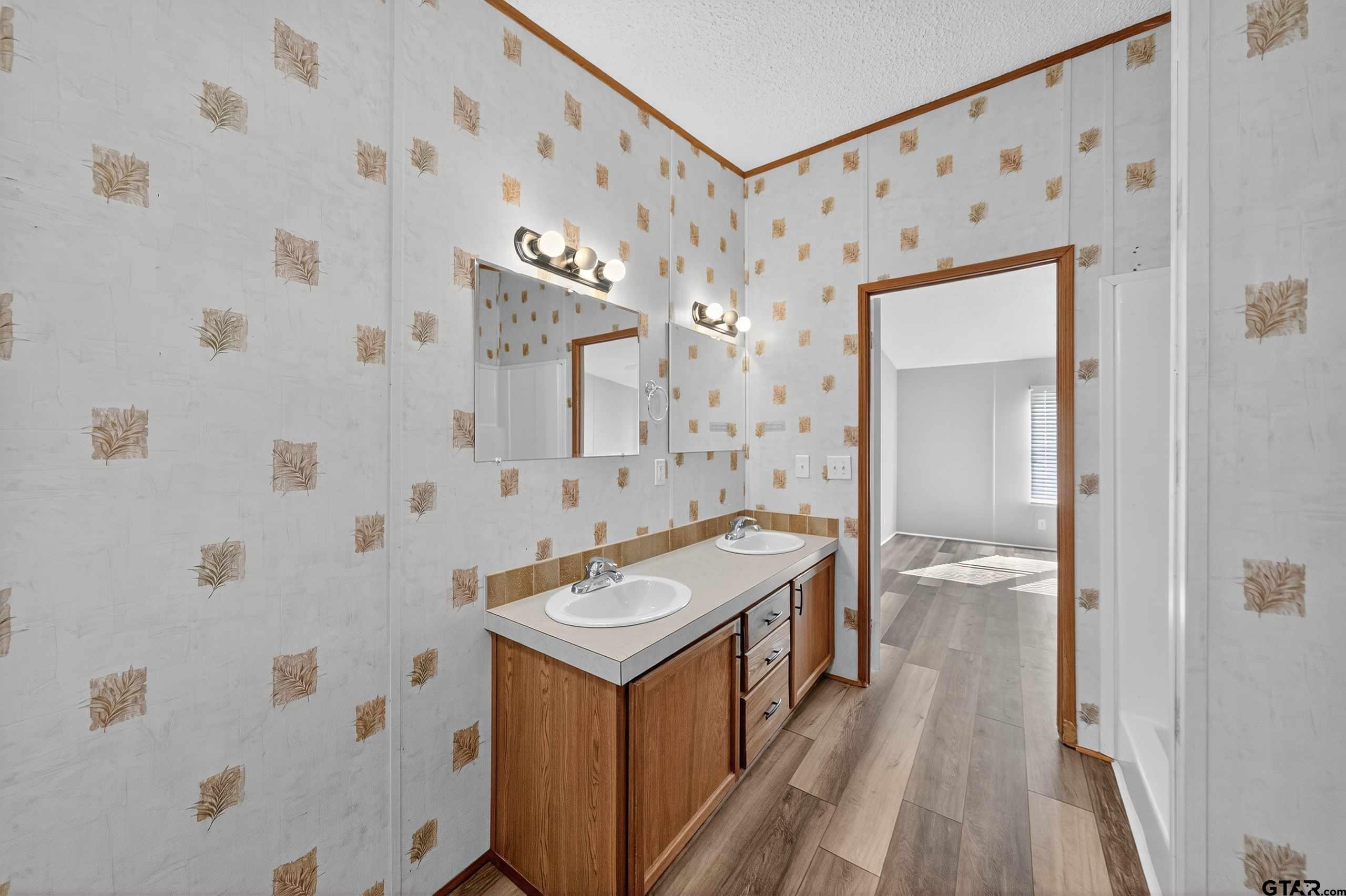 327 Pine Hill Longview, TX 75605 - Photo 17 of 46