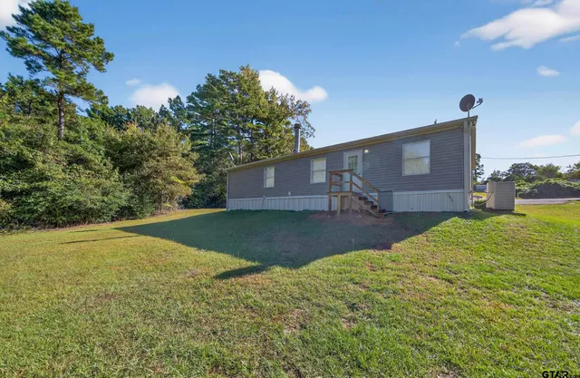 $150,000 | 327 Pine Hill, Longview, TX 75605