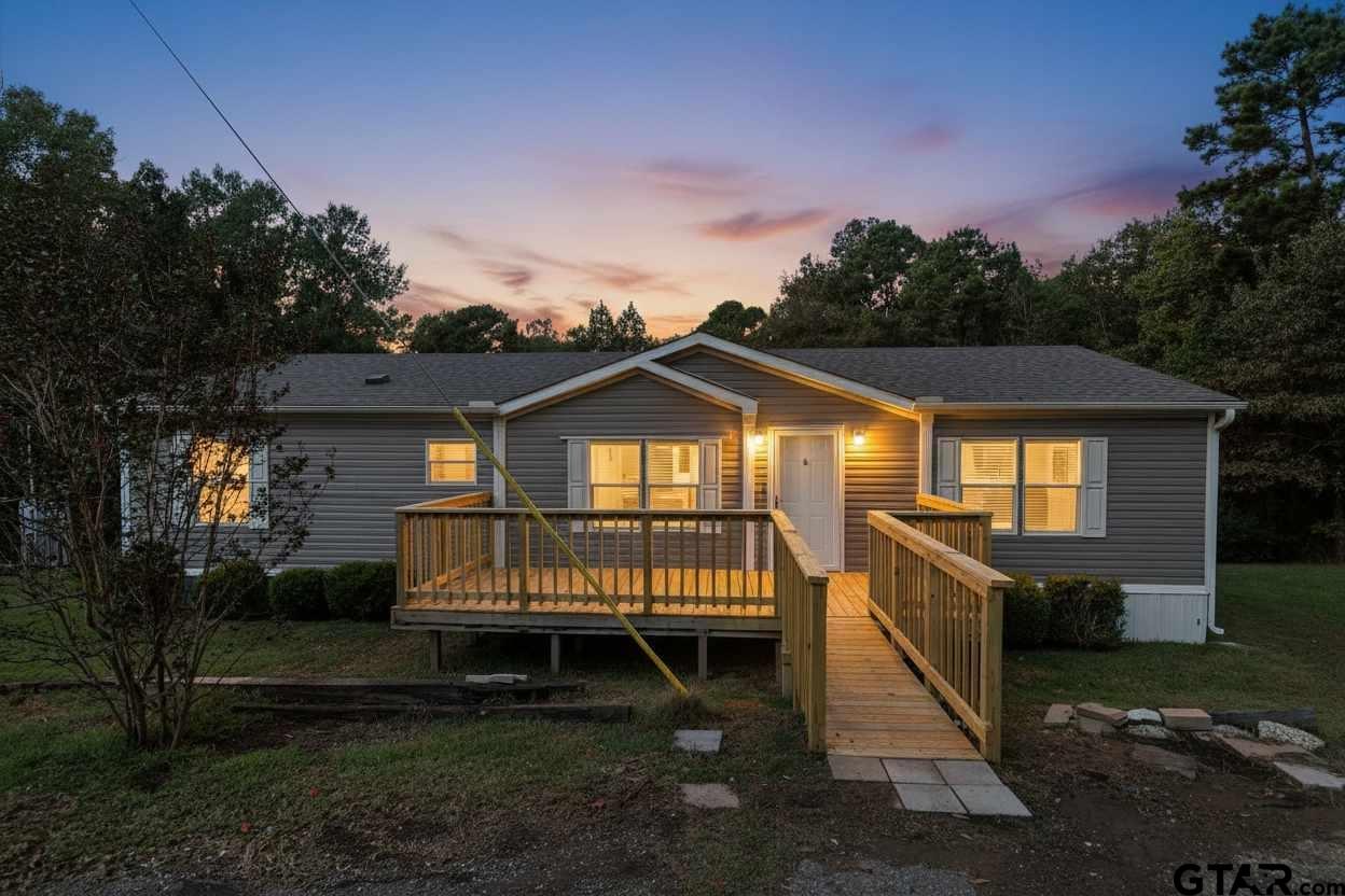 327 Pine Hill Longview, TX 75605 - Photo 28 of 46