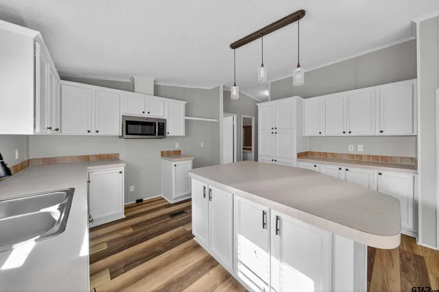 $150,000 | 327 Pine Hill, Longview, TX 75605