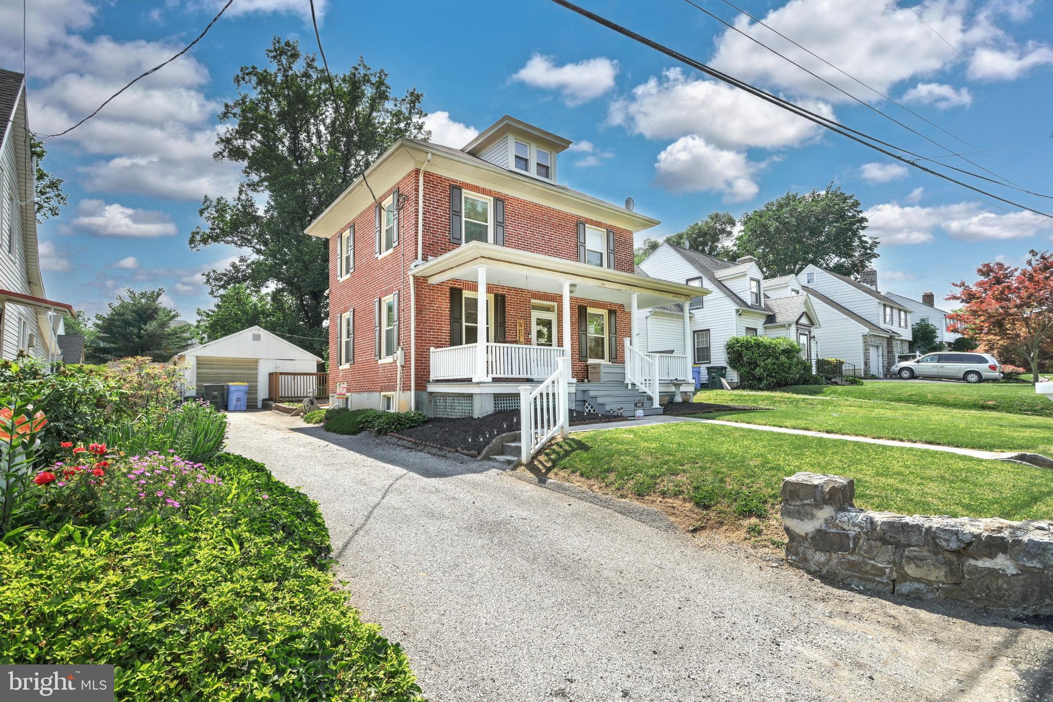 140 Locust Grove Road York, PA 17402 - Photo 2 of 26 Gallery Image 2