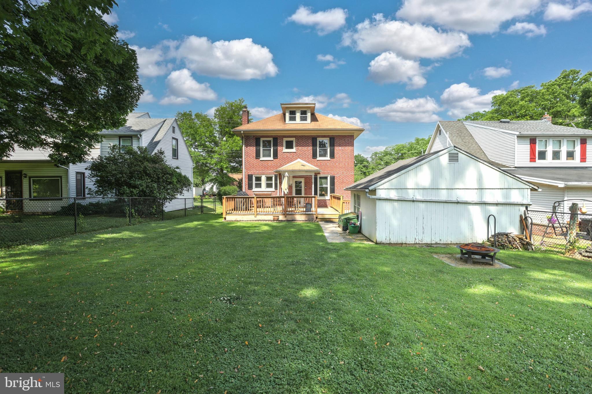 140 Locust Grove Road York, PA 17402 - Photo 9 of 26 Gallery Image 9