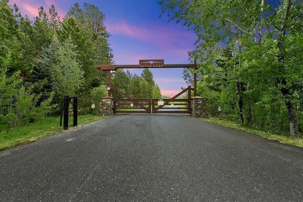 $215,700 | 27 Evening Star Court, Unit 90, McCall, ID 83638