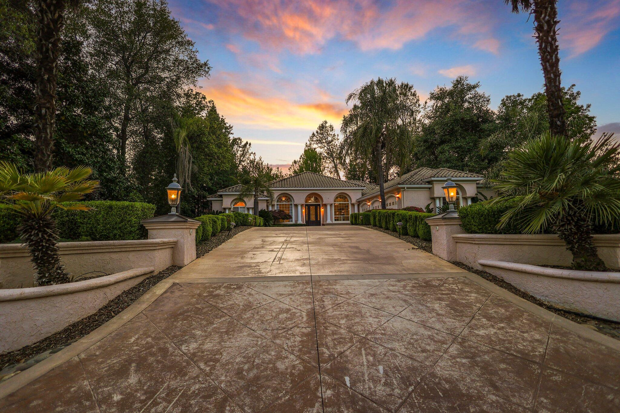 13320 Tierra Heights Road Redding, CA 96003 - Photo 44 of 48 107-web-or-mls-LZ0A0235