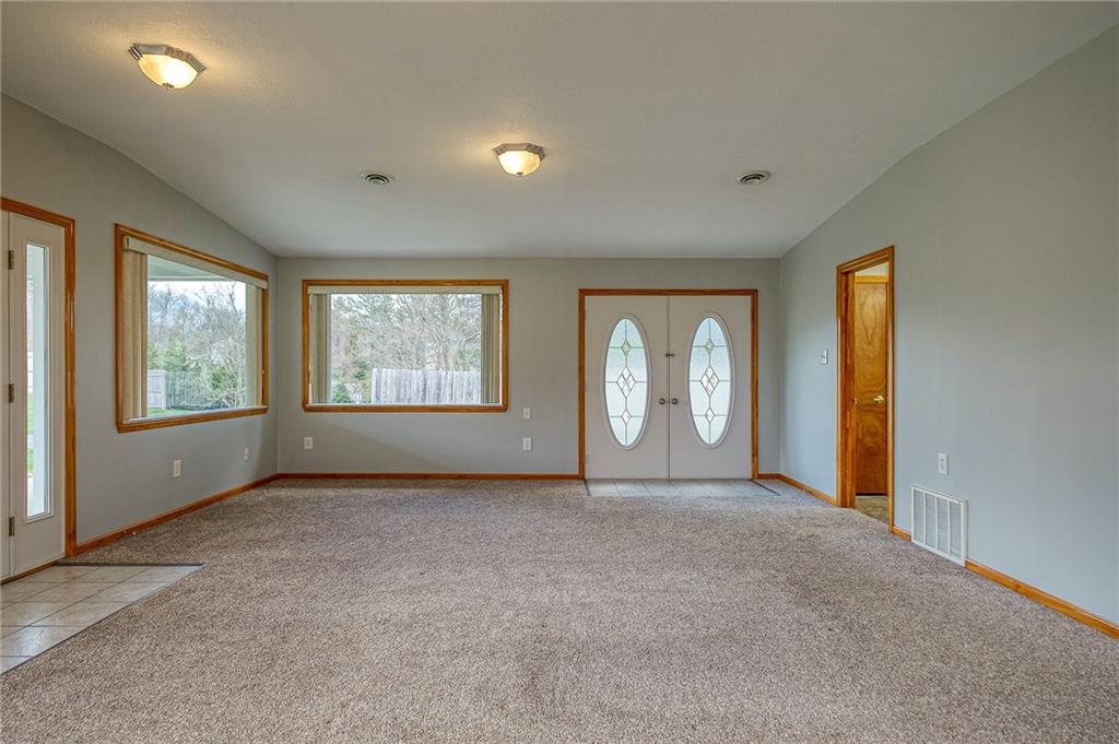 107 Logan Road Imperial, PA 15126 - Photo 12 of 25 Gallery Image 12