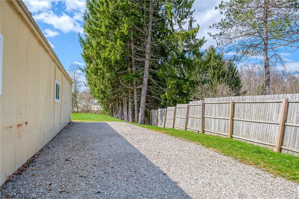 107 Logan Road Imperial, PA 15126 - Photo 24 of 25 Gallery Image 24